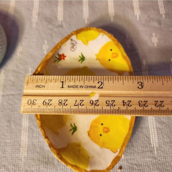 DECOUPAGE EASTER CLAM SHELL  - Picture 7 of 7
